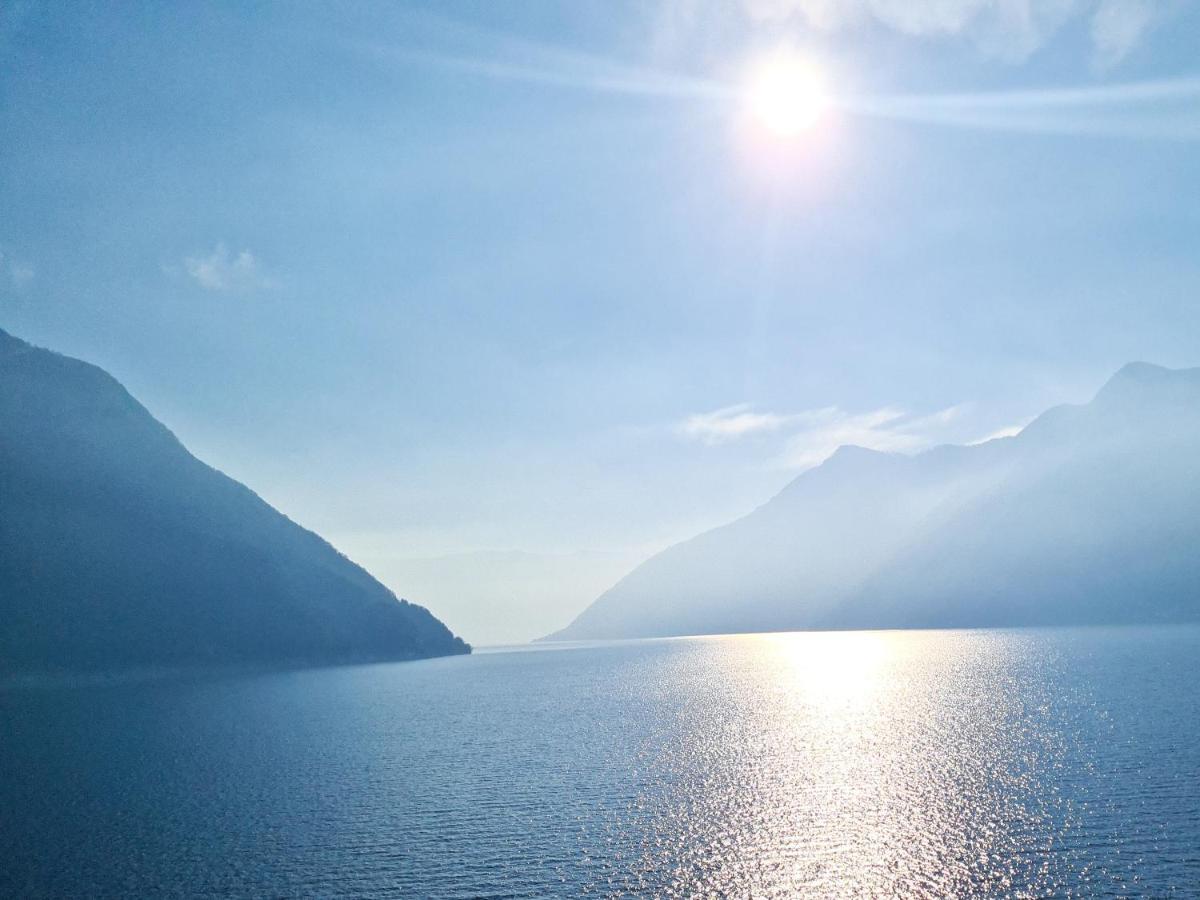 Colonno Panoramica Lago Di Como Extérieur photo